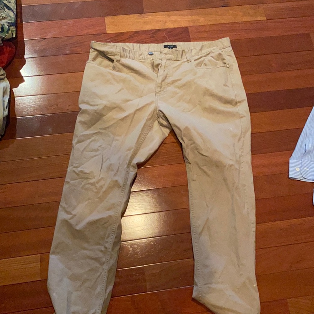 Alfani khakis size 38
